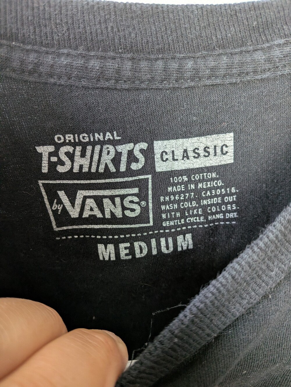 VANS Men T-Shirt Size Medium 100% Cotton Made In Mexico Skater Punk Unisex - Picture 4 of 8